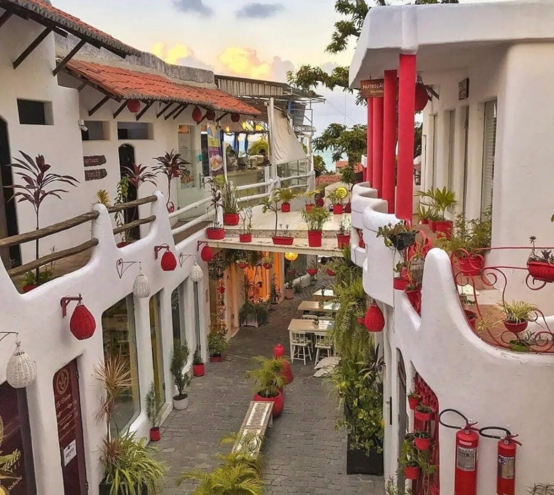 Centrinho de Pipa — vida noturna e gastronomia